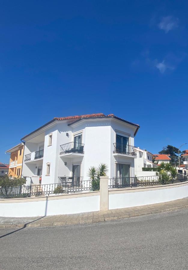 Nazare Oasis Suites Extérieur photo